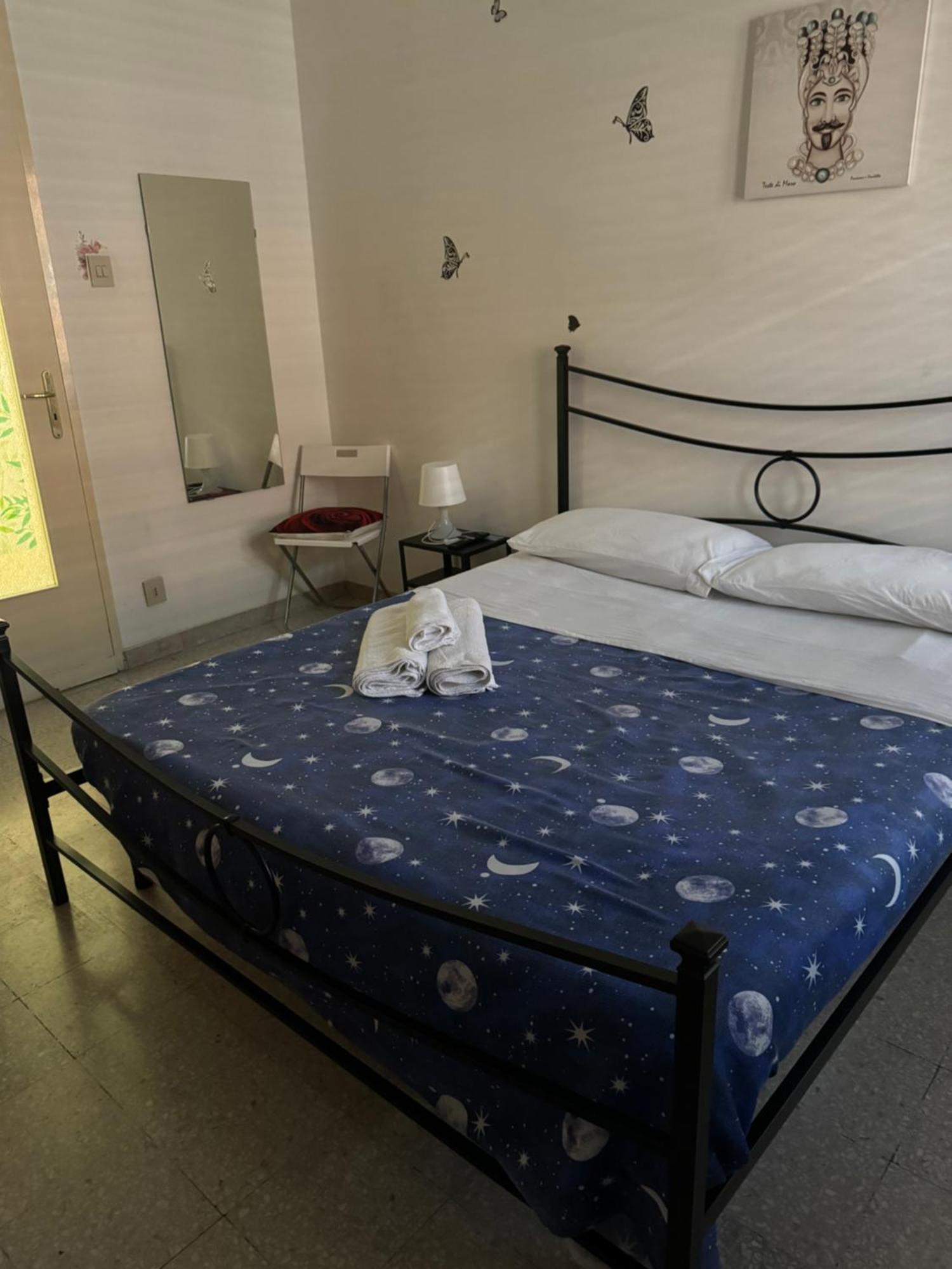 Orchidea House Hotel คาตาเนีย ภายนอก รูปภาพ